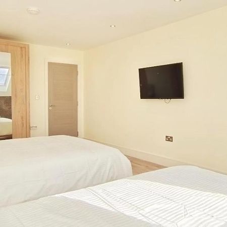 Top Floor Flat 5 Northwood Northwood (Greater London) Exterior foto