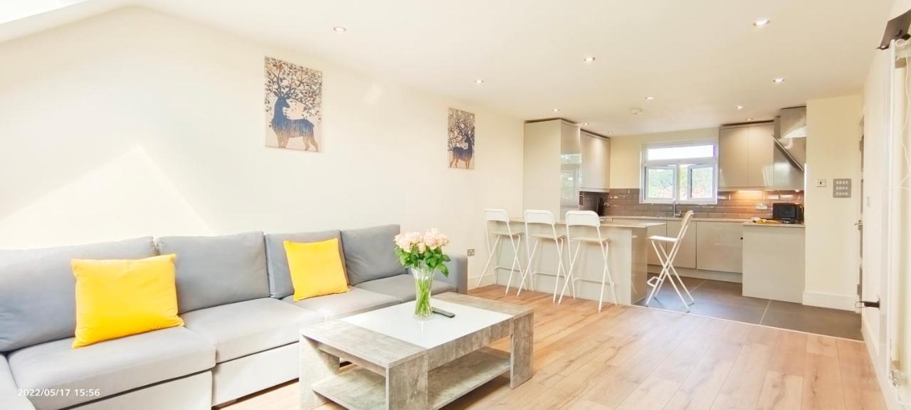 Top Floor Flat 5 Northwood Northwood (Greater London) Exterior foto